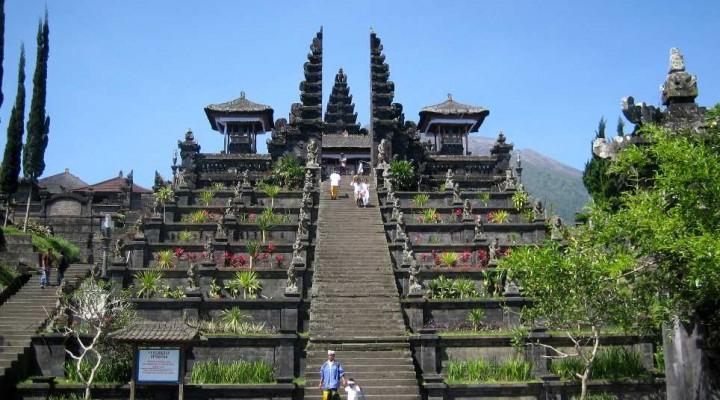 PURA_BESAK