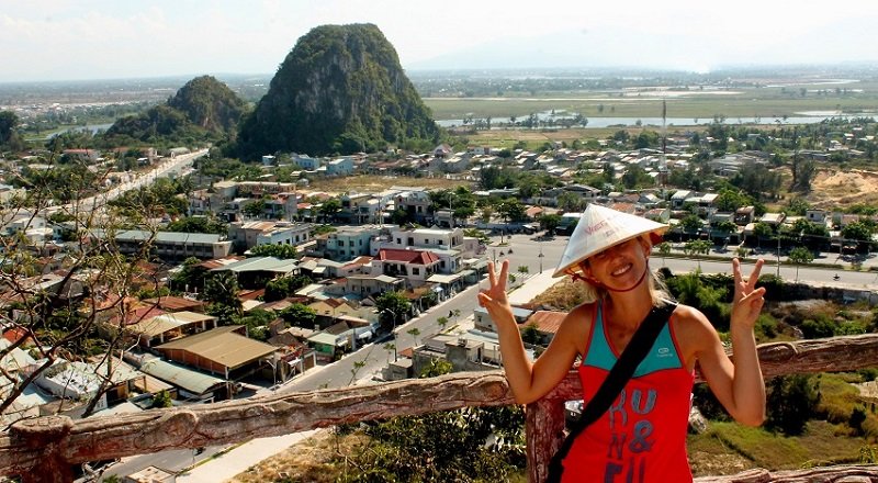 MONTAÑAS DE MARMOL VIETNAM