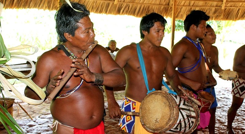 EMBERÁ. Visita a una comunidad Emberá de Panamá.