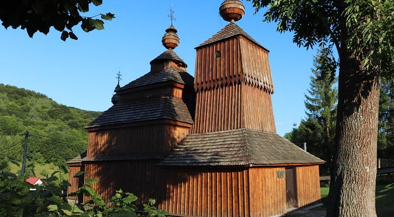 Visitar las iglesias de madera de los Cárpatos iglesias de madera de Eslovaquia